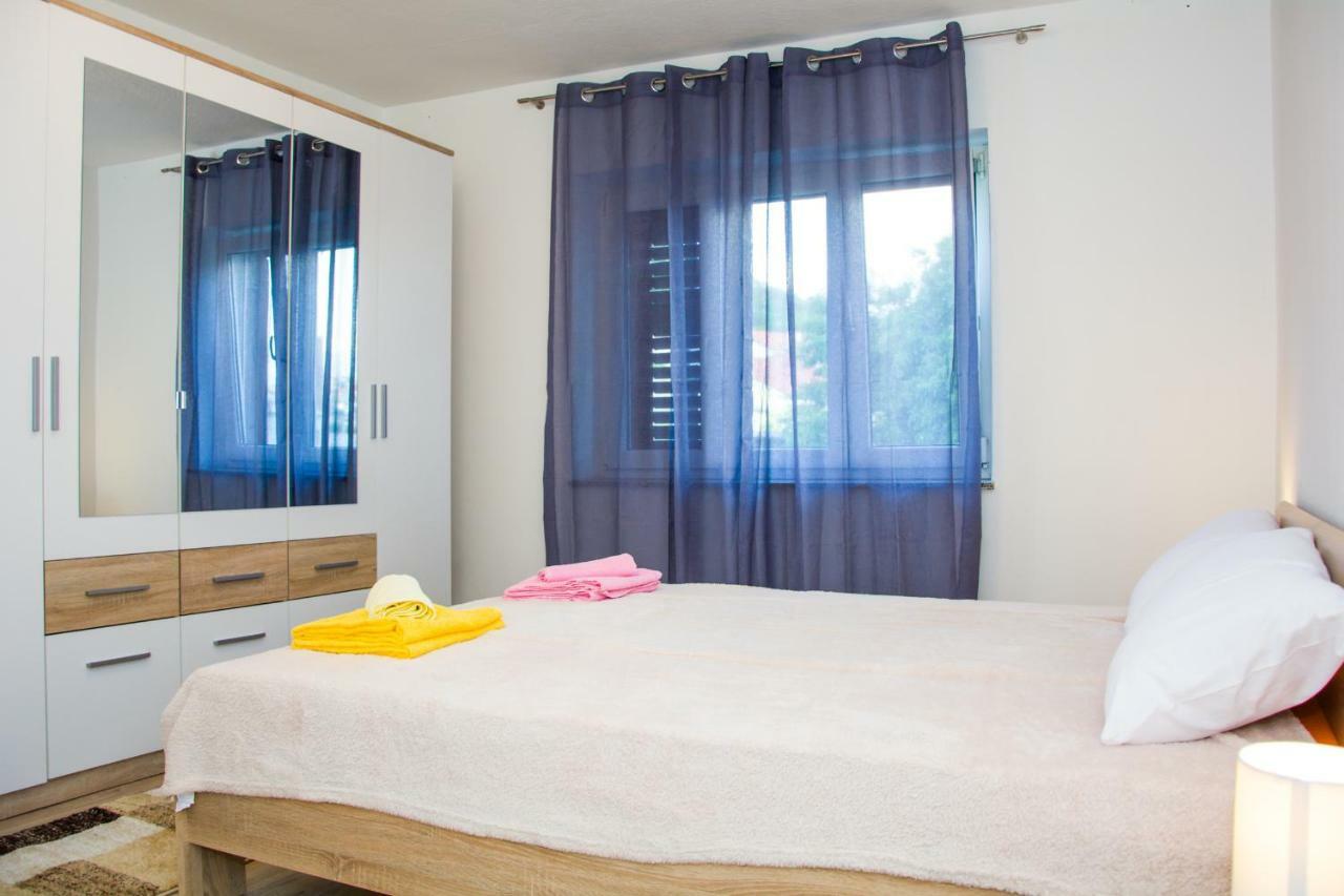Domo Apartman Zengg Kültér fotó